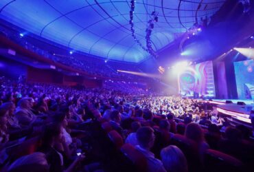 main-slider-background-2